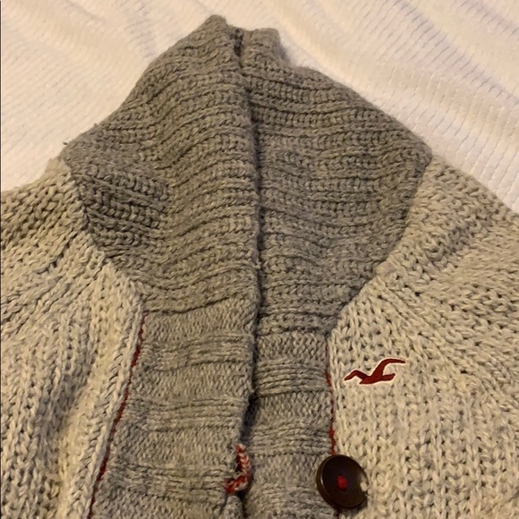 Sweater - Picture 4 of 4